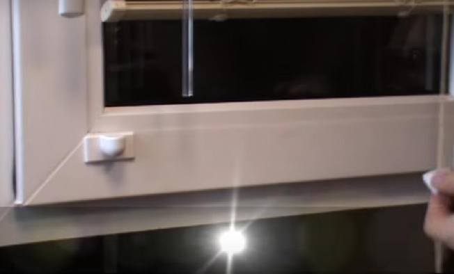 Как крепить рулонные жалюзи на пластиковые окна