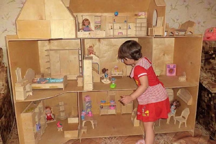 Кукольная мебель своими руками для кукольного домика