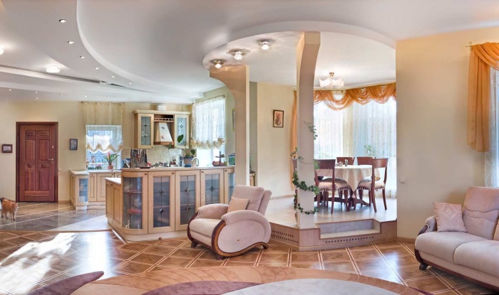 Лучшие интерьеры гостиных в квартирах и загородных домах в Москве