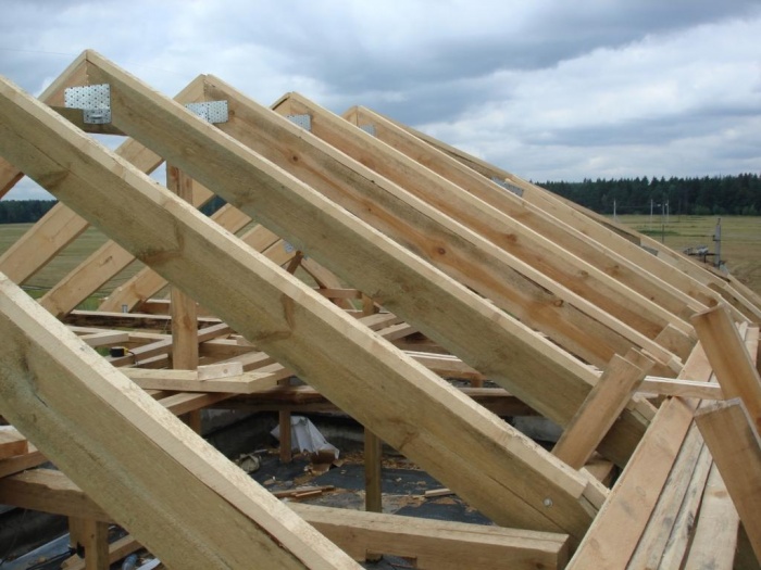 Строим двухскатную крышу своими руками — Блог о строительстве и ремонте