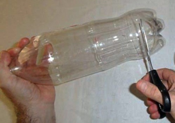 вантуз из пластиковой бутылки