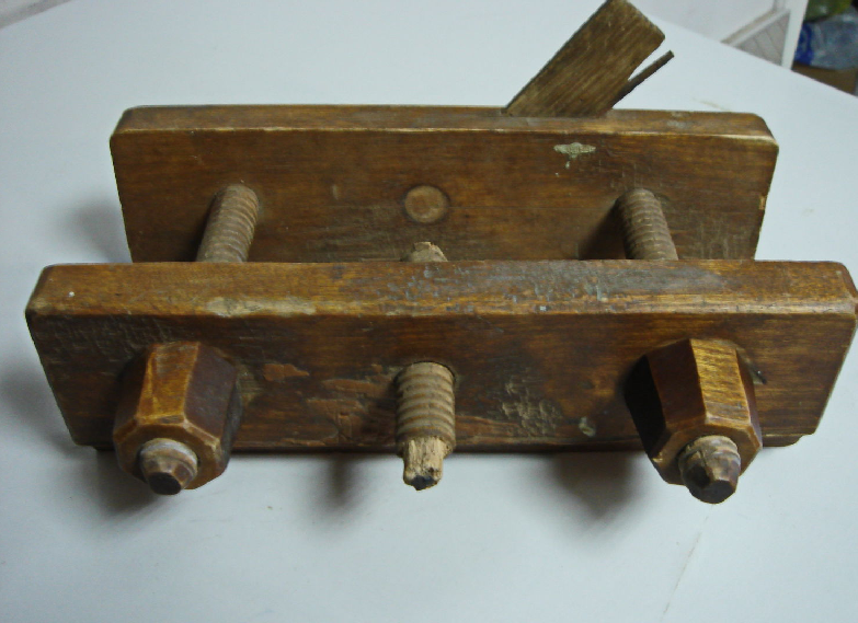 Столярный инструмент