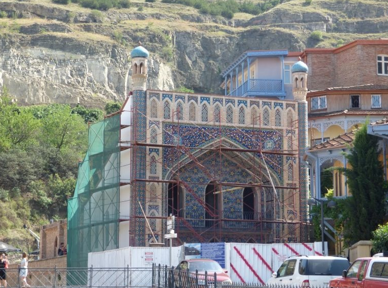 Серные бани тбилиси фото