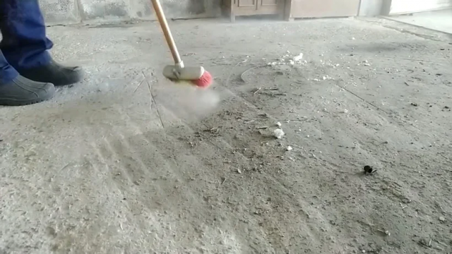 Что сделать чтобы не пылил бетонный пол