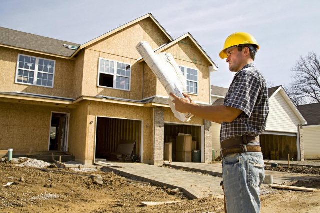Строительство дома: подготовительные работы, ключевые этапы возведения